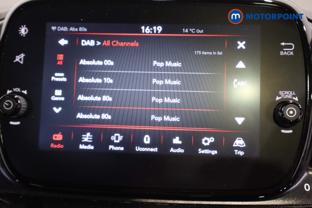 Fiat 500 Dolcevita Manual Petrol Hatchback - Stock Number (1603016) - 2nd supplementary image