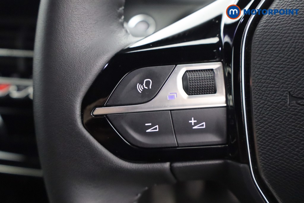 Peugeot 2008 Allure Manual Petrol SUV - Stock Number (1603043) - 5th supplementary image