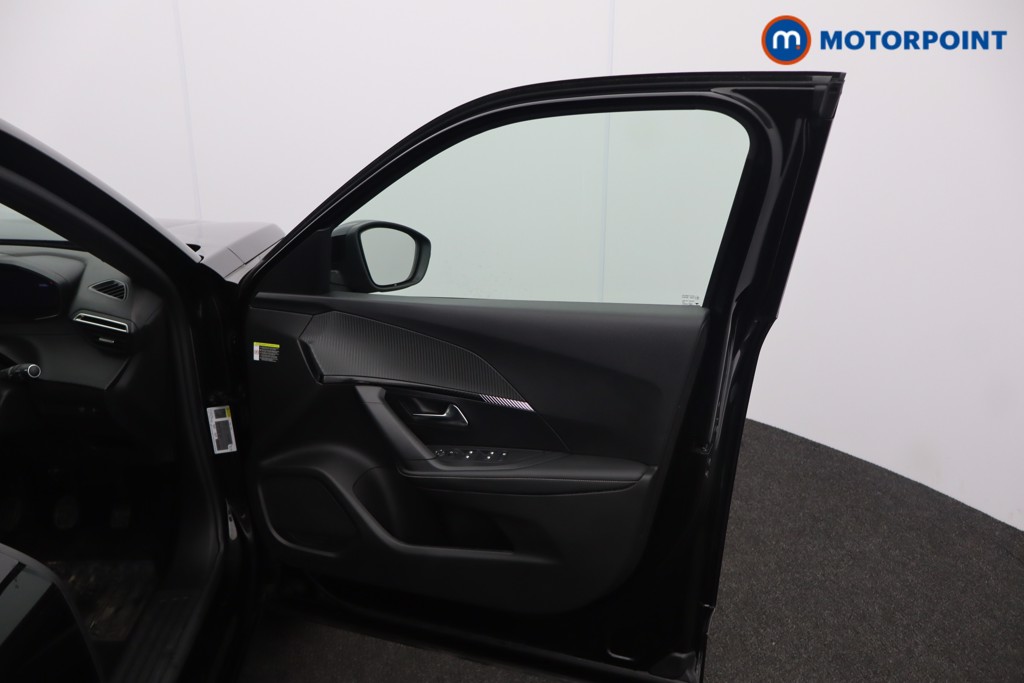 Peugeot 2008 Allure Manual Petrol SUV - Stock Number (1603043) - 18th supplementary image