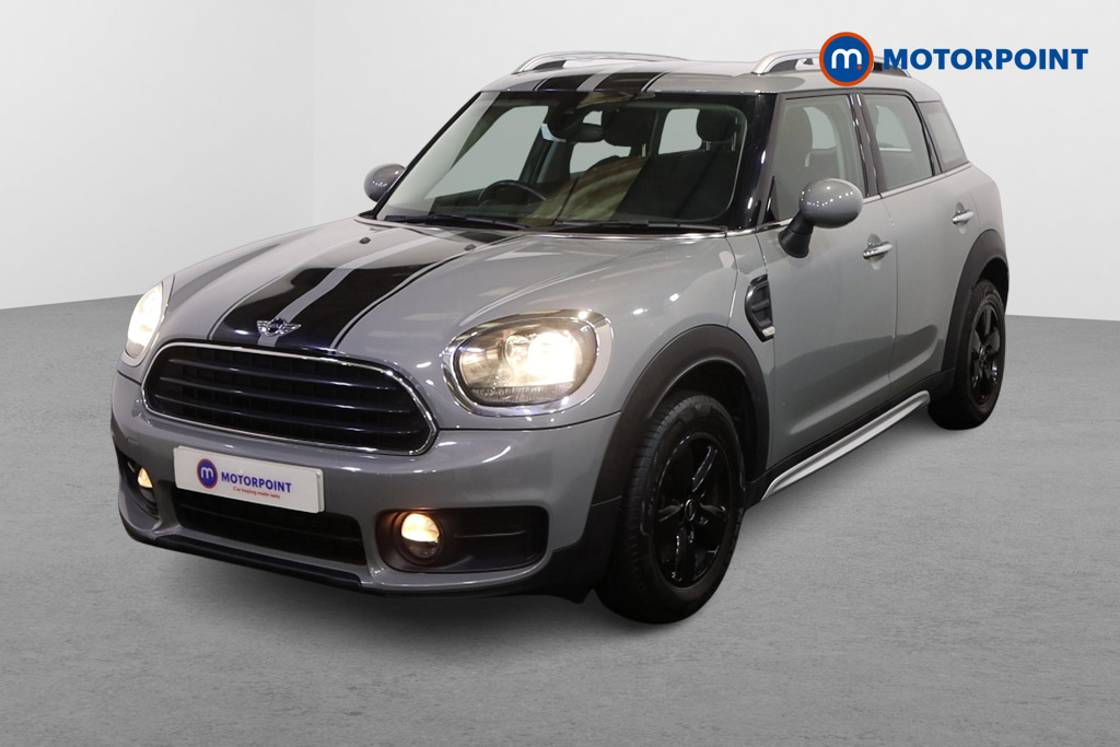 Mini Countryman Cooper Manual Petrol SUV - Stock Number (1603118) - Passenger side front corner