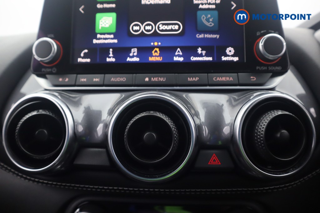 Nissan Juke N-Connecta Manual Petrol SUV - Stock Number (1603200) - 11th supplementary image