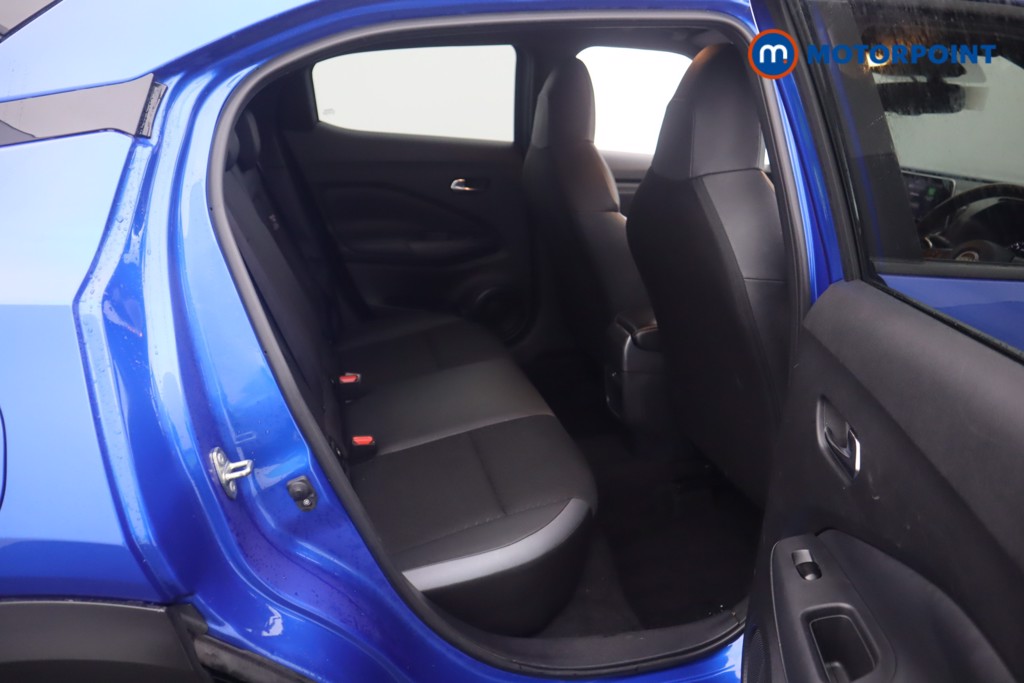 Nissan Juke N-Connecta Manual Petrol SUV - Stock Number (1603200) - 28th supplementary image