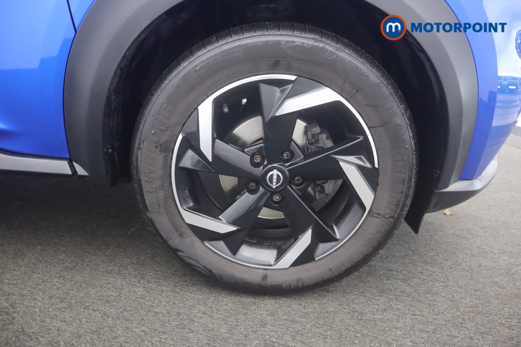 Nissan Juke N-Connecta Manual Petrol SUV - Stock Number (1603200) - 39th supplementary image