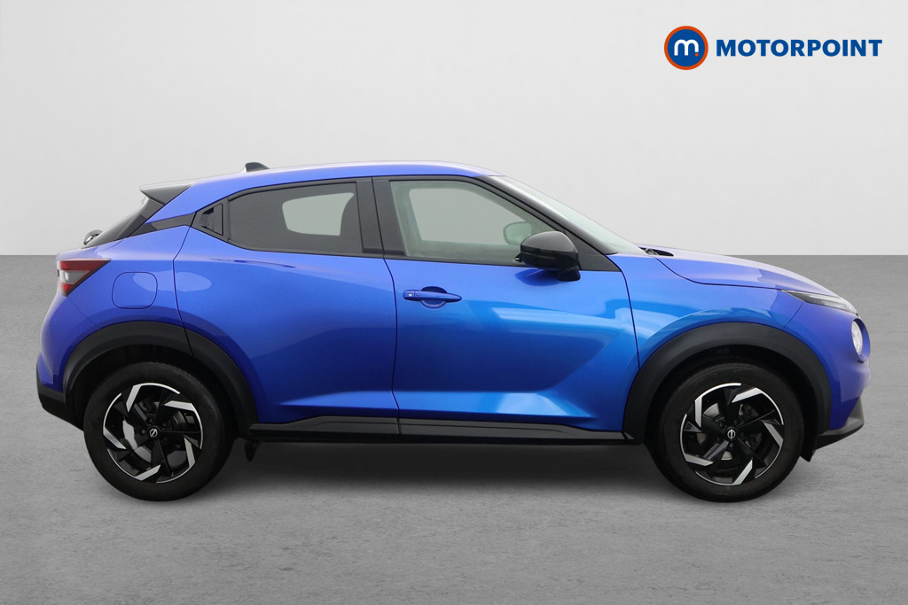 Nissan Juke N-Connecta Manual Petrol SUV - Stock Number (1603200) - Drivers side