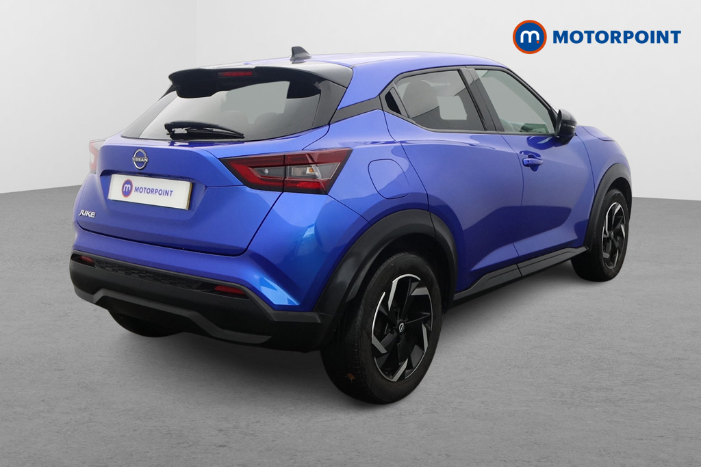 Nissan Juke N-Connecta Manual Petrol SUV - Stock Number (1603200) - Drivers side rear corner