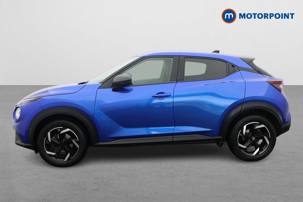 Nissan Juke N-Connecta Manual Petrol SUV - Stock Number (1603200) - Passenger side