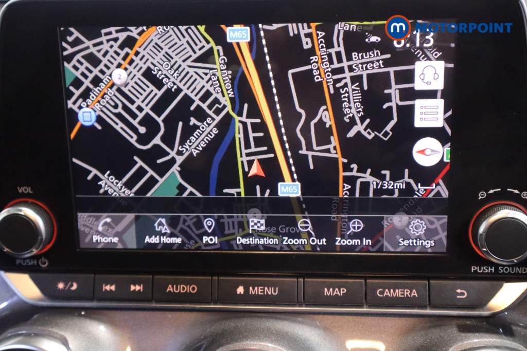 Nissan Juke N-Connecta Automatic Petrol SUV - Stock Number (1603234) - 2nd supplementary image