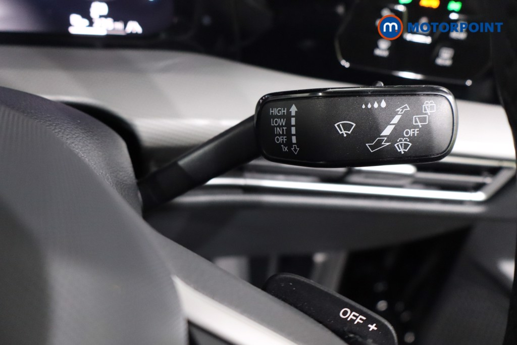 Volkswagen Golf Style Automatic Petrol Plug-In Hybrid Hatchback - Stock Number (1603352) - 21st supplementary image