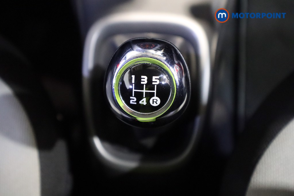 Toyota Aygo X-Trend Manual Petrol Hatchback - Stock Number (1603365) - 5th supplementary image