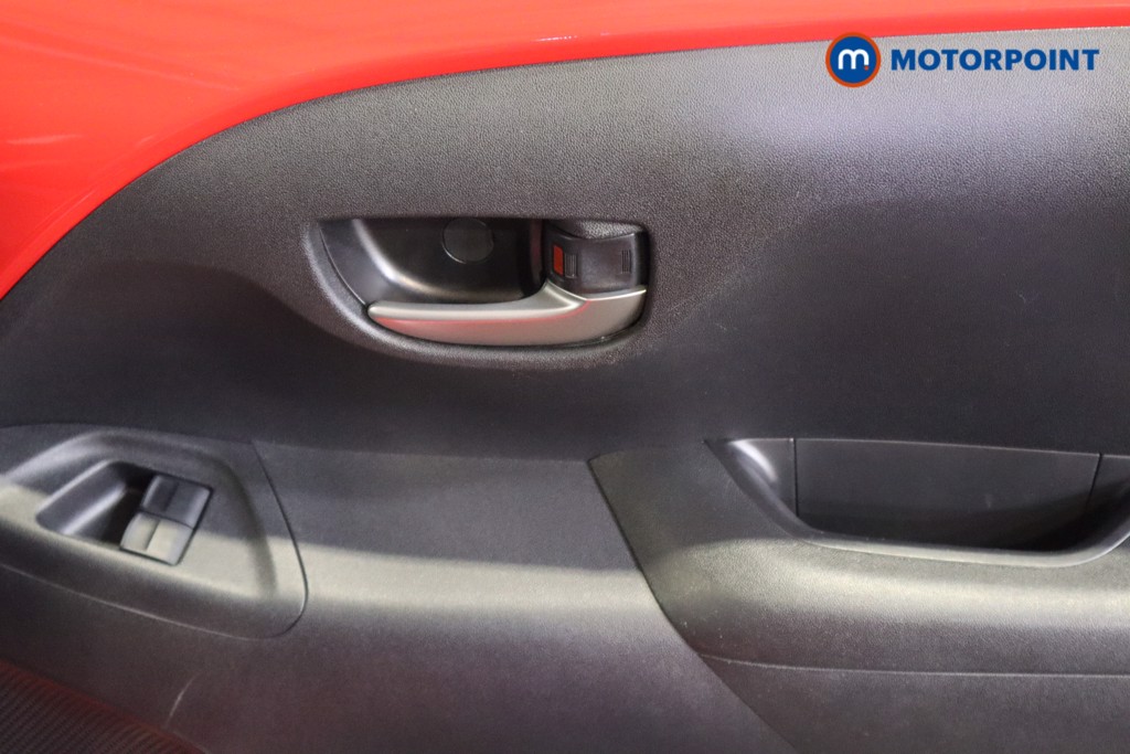 Toyota Aygo X-Trend Manual Petrol Hatchback - Stock Number (1603365) - 14th supplementary image