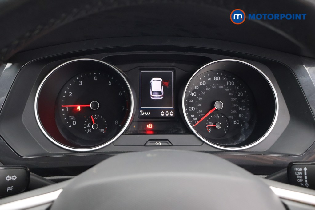 Volkswagen Tiguan Life Manual Petrol SUV - Stock Number (1577802) - 4th supplementary image