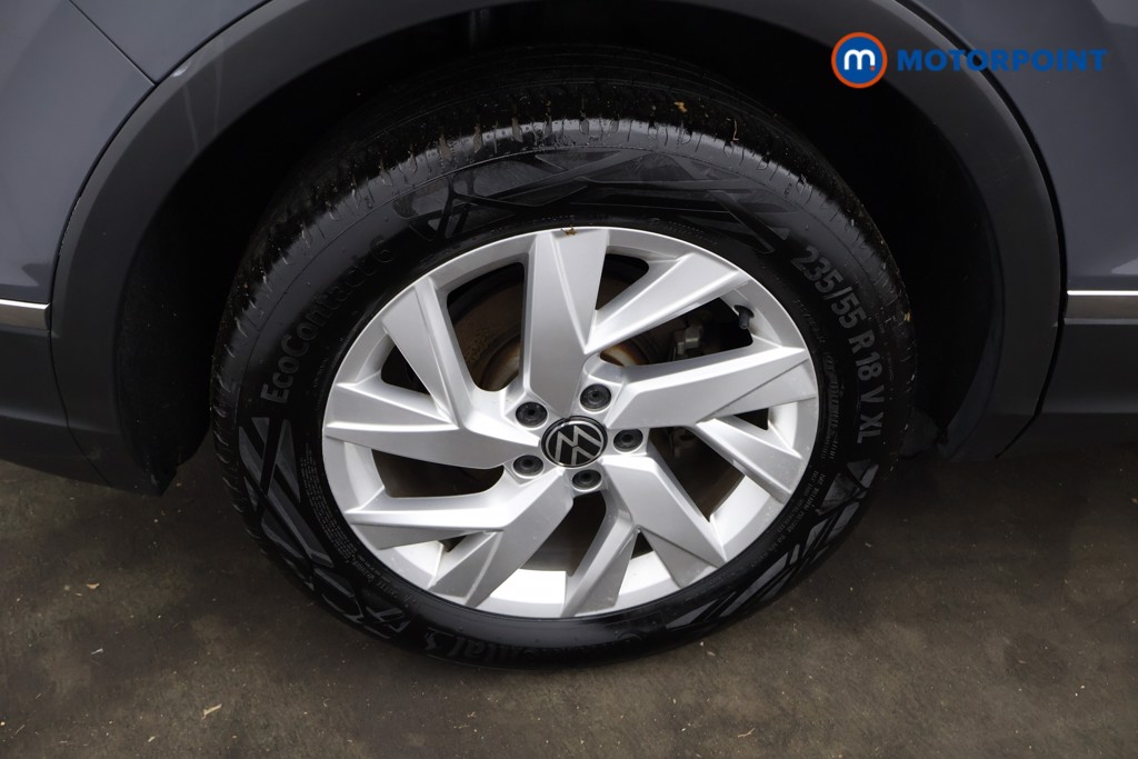 Volkswagen Tiguan Life Manual Petrol SUV - Stock Number (1577802) - 22nd supplementary image