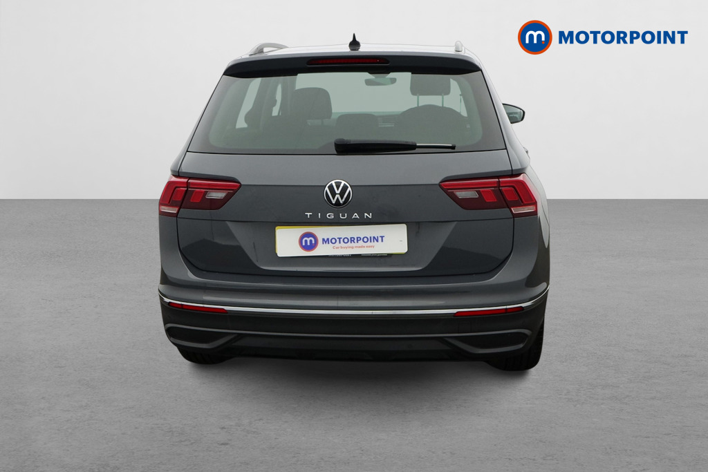 Volkswagen Tiguan Life Manual Petrol SUV - Stock Number (1577802) - Rear bumper