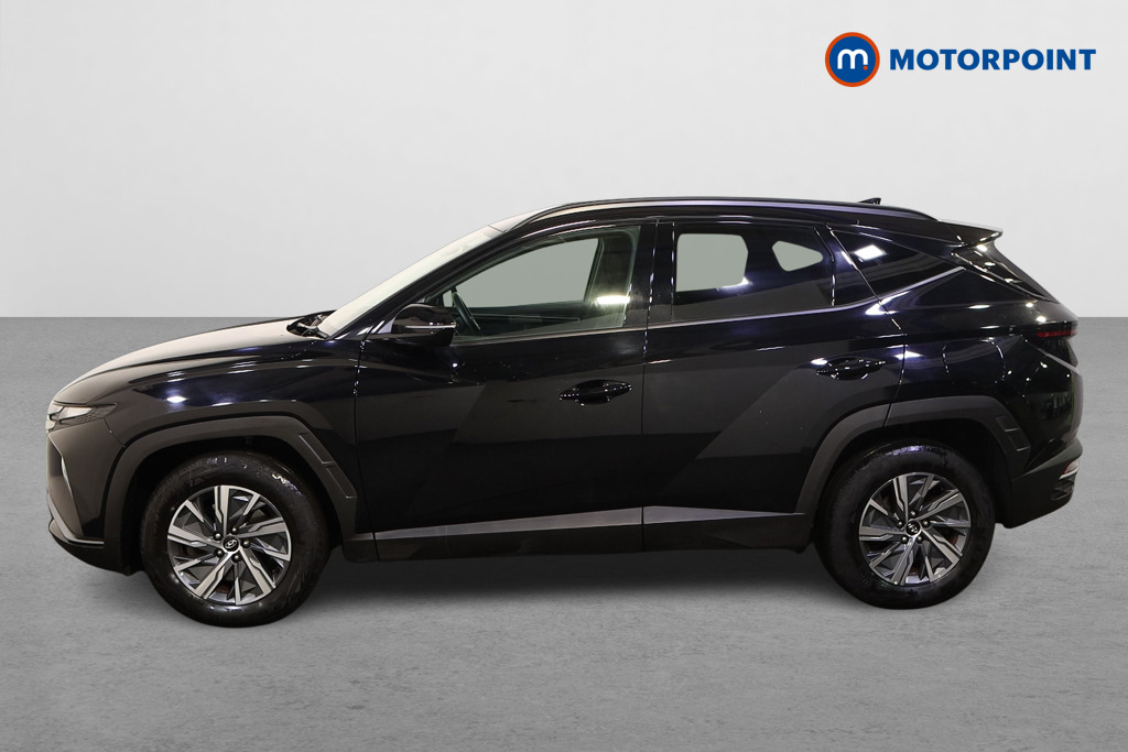 Hyundai Tucson Se Connect Manual Petrol SUV - Stock Number (1584401) - Passenger side