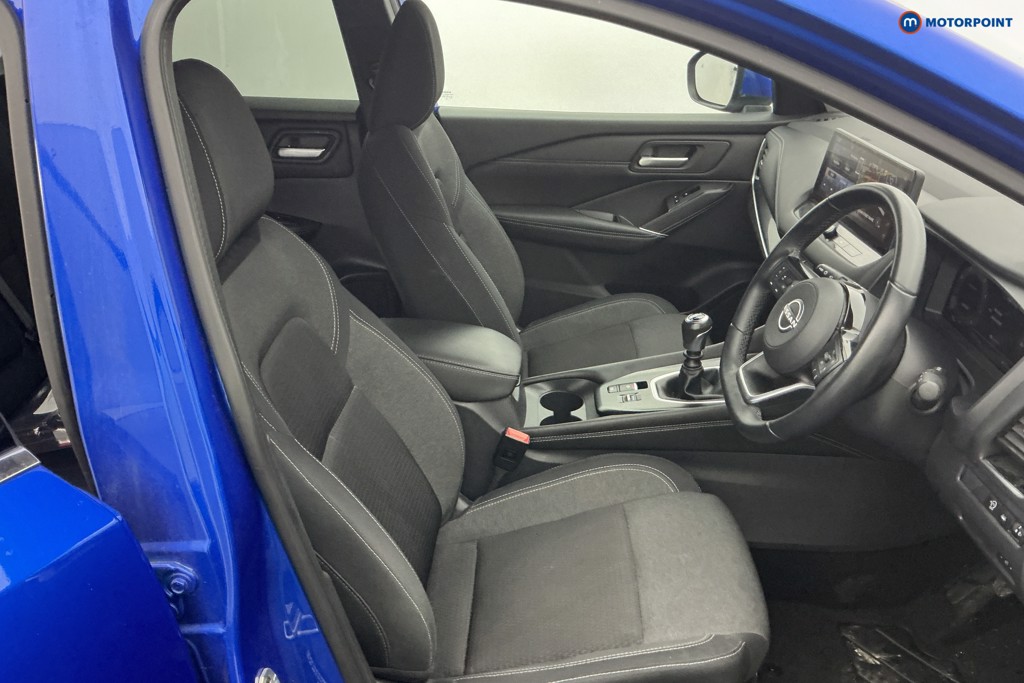Nissan Qashqai N-Connecta Manual Petrol SUV - Stock Number (1588171) - 6th supplementary image