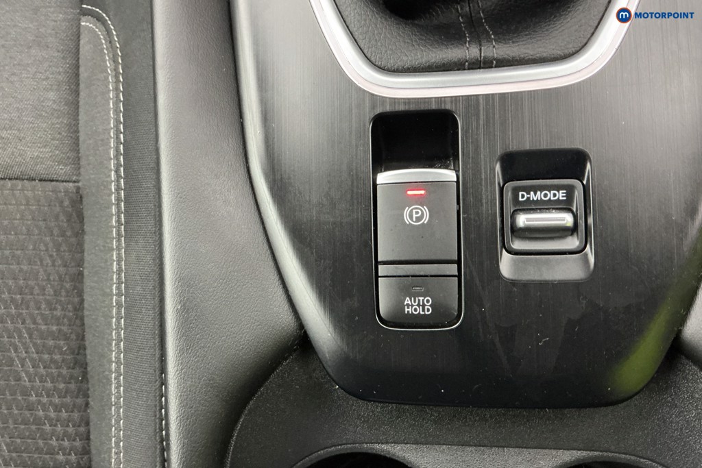 Nissan Qashqai N-Connecta Manual Petrol SUV - Stock Number (1588171) - 17th supplementary image
