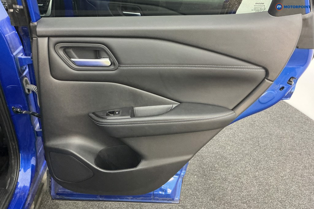 Nissan Qashqai N-Connecta Manual Petrol SUV - Stock Number (1588171) - 26th supplementary image