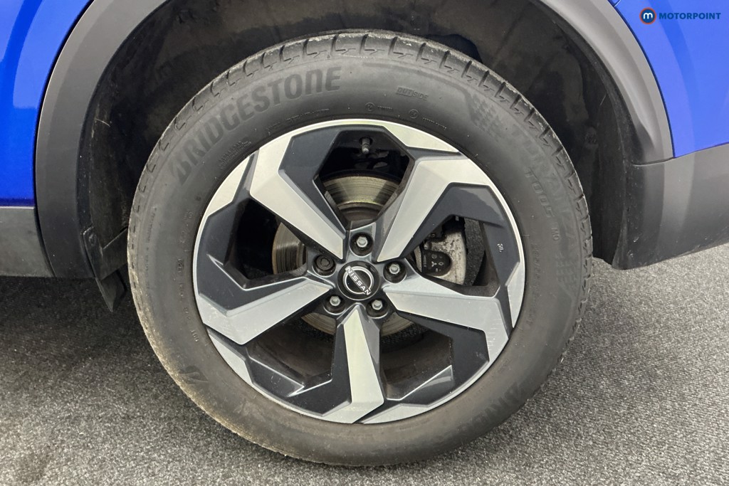 Nissan Qashqai N-Connecta Manual Petrol SUV - Stock Number (1588171) - 34th supplementary image