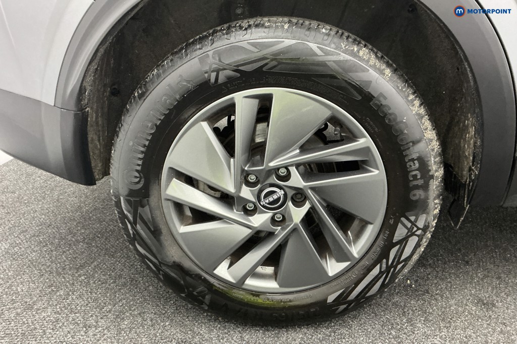 Nissan Qashqai Acenta Premium Automatic Petrol SUV - Stock Number (1588921) - 37th supplementary image