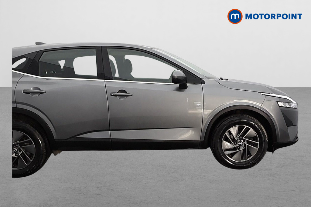 Nissan Qashqai Acenta Premium Automatic Petrol SUV - Stock Number (1588921) - Drivers side