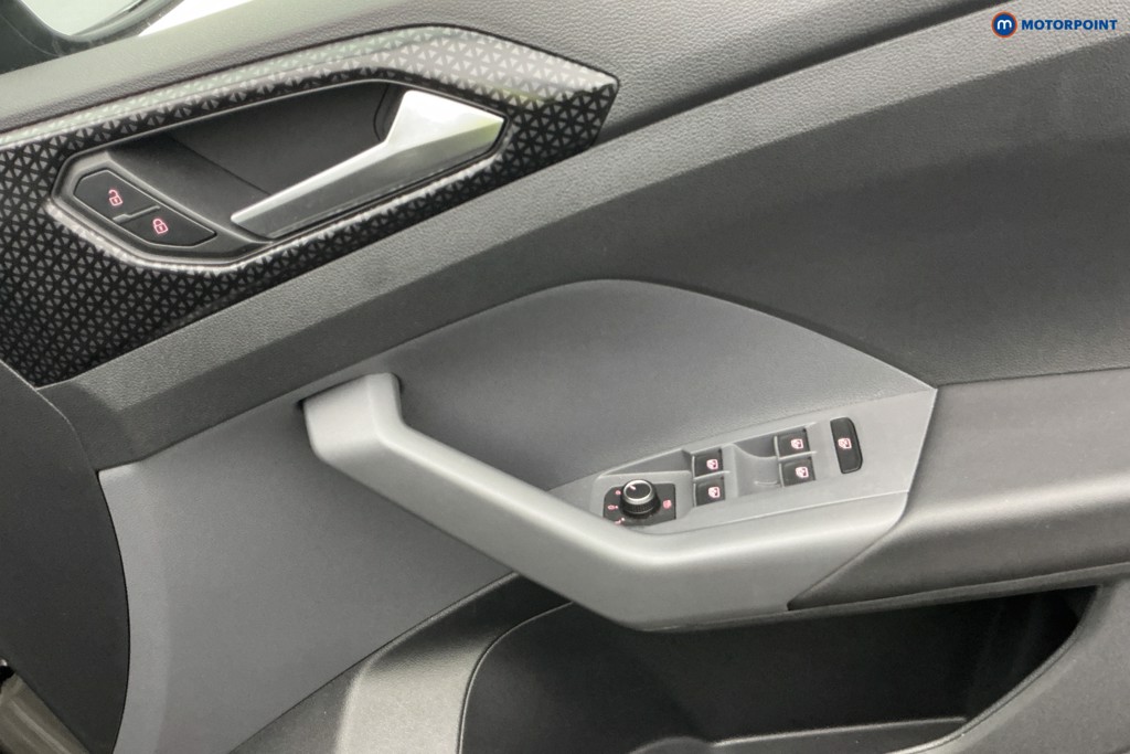 Volkswagen T-Cross SEL Automatic Petrol SUV - Stock Number (1589674) - 23rd supplementary image