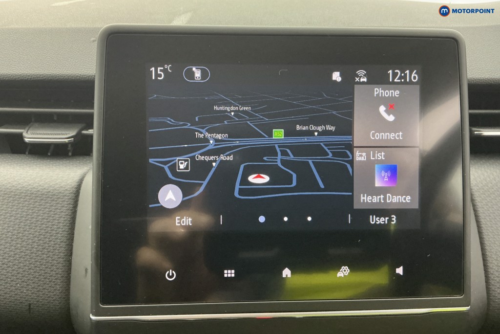 Renault Clio Iconic Edition Manual Petrol Hatchback - Stock Number (1590636) - 2nd supplementary image