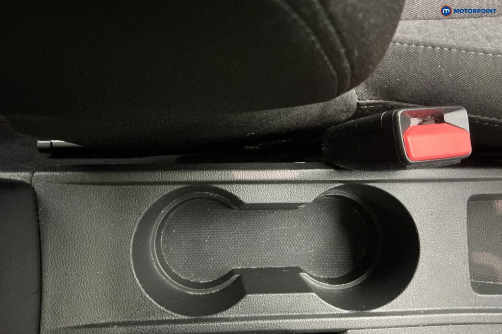 Renault Clio Iconic Edition Manual Petrol Hatchback - Stock Number (1590636) - 15th supplementary image