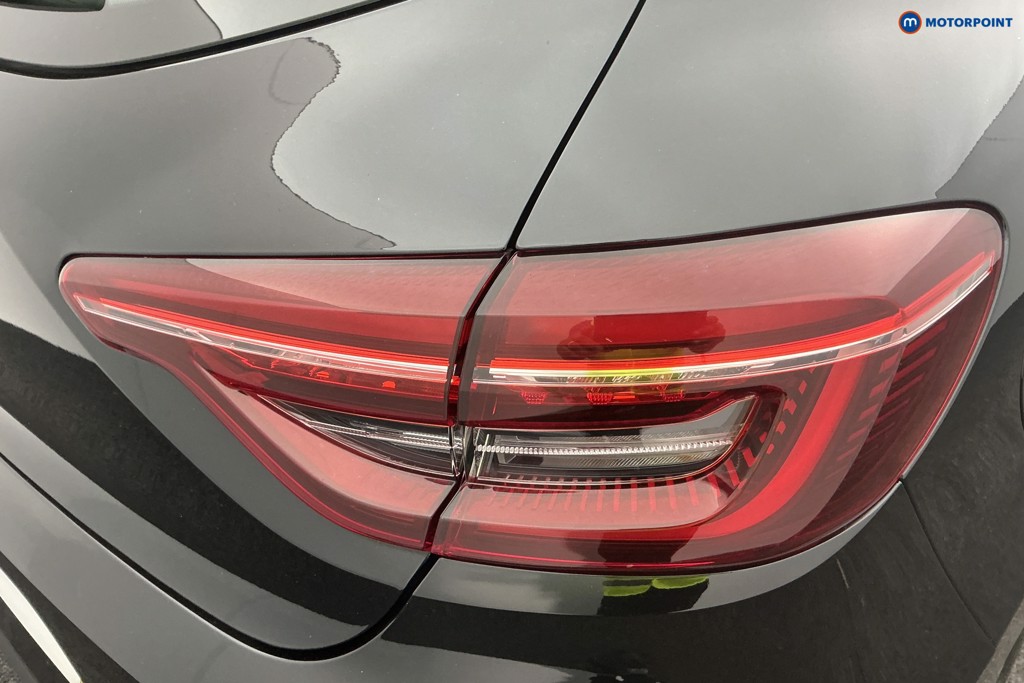 Renault Clio Iconic Edition Manual Petrol Hatchback - Stock Number (1590636) - 32nd supplementary image