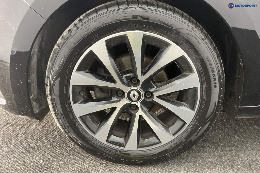 Renault Clio Iconic Edition Manual Petrol Hatchback - Stock Number (1590636) - 34th supplementary image