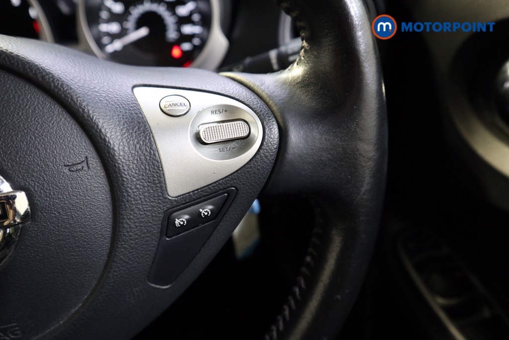 Nissan Juke Acenta Manual Petrol SUV - Stock Number (1590738) - 4th supplementary image