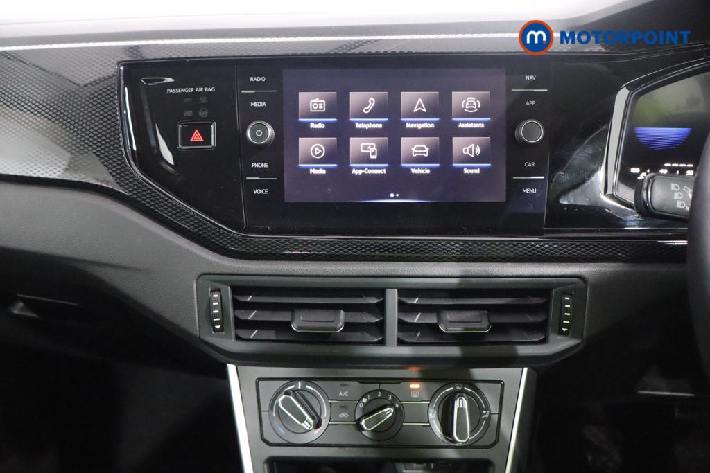 Volkswagen Polo Life Manual Petrol Hatchback - Stock Number (1592935) - 2nd supplementary image