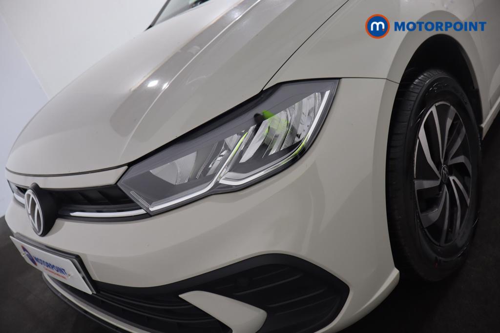 Volkswagen Polo Life Manual Petrol Hatchback - Stock Number (1592935) - 12th supplementary image