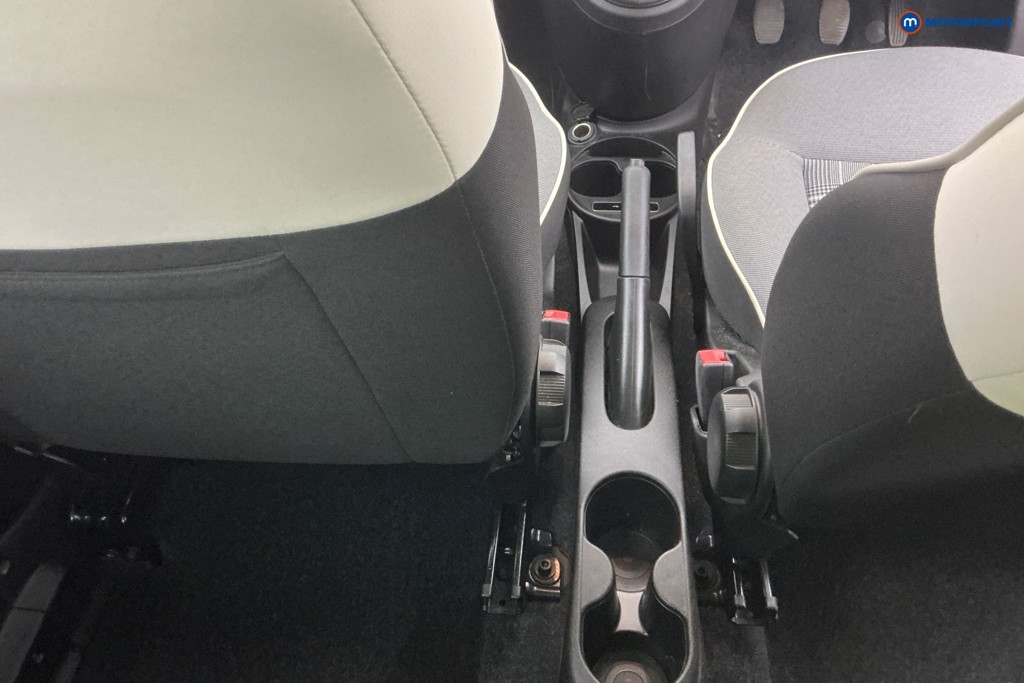 Fiat 500 Lounge Manual Petrol Hatchback - Stock Number (1594421) - 10th supplementary image