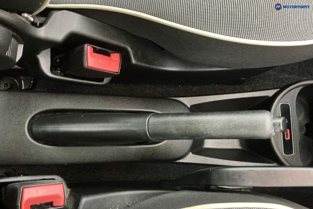 Fiat 500 Lounge Manual Petrol Hatchback - Stock Number (1594421) - 13th supplementary image