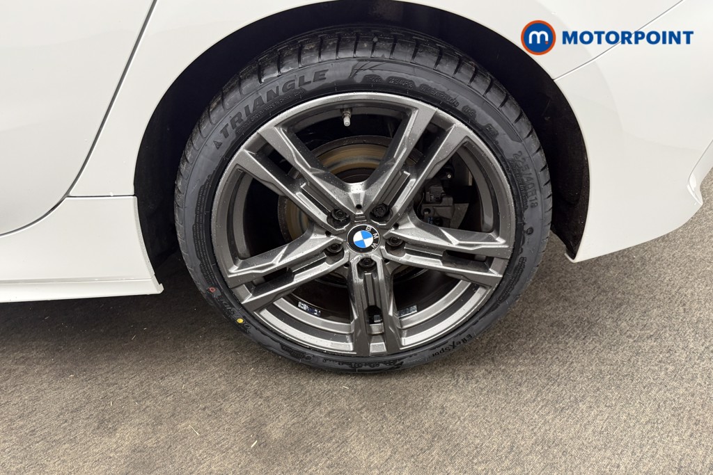 BMW 1 Series M Sport Manual Petrol Hatchback - Stock Number (1594615) - 26th supplementary image