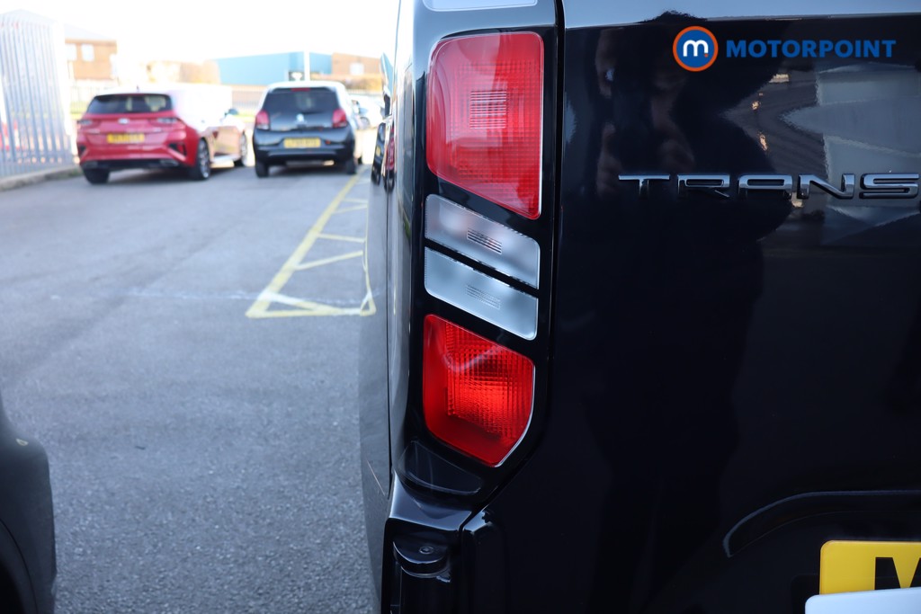 Ford Transit Custom Limited Automatic Diesel Panel Van - Stock Number (1594667) - 20th supplementary image