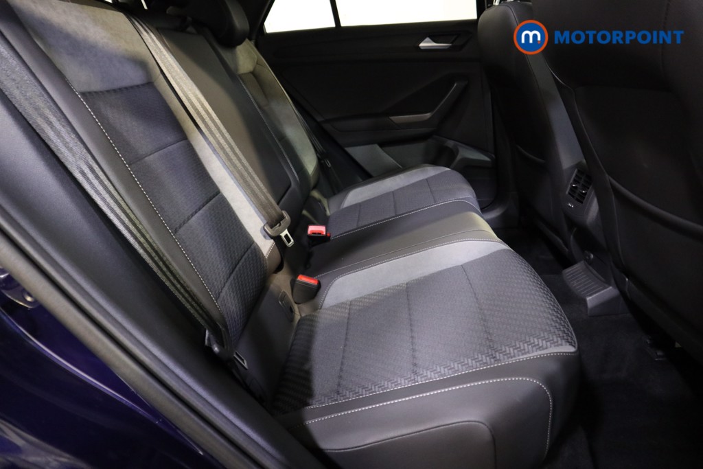 Volkswagen T-Roc R-Line Automatic Petrol SUV - Stock Number (1595437) - 17th supplementary image