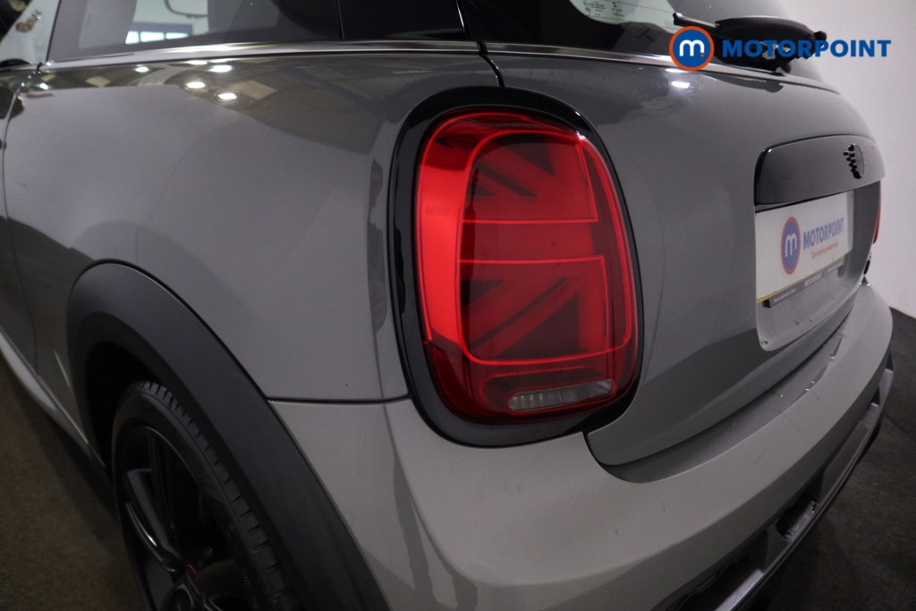 Mini Hatchback Cooper Sport Automatic Petrol Hatchback - Stock Number (1595536) - 24th supplementary image