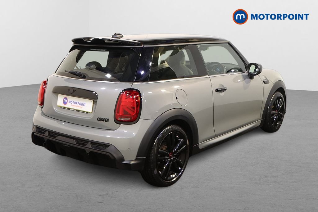 Mini Hatchback Cooper Sport Automatic Petrol Hatchback - Stock Number (1595536) - Drivers side rear corner