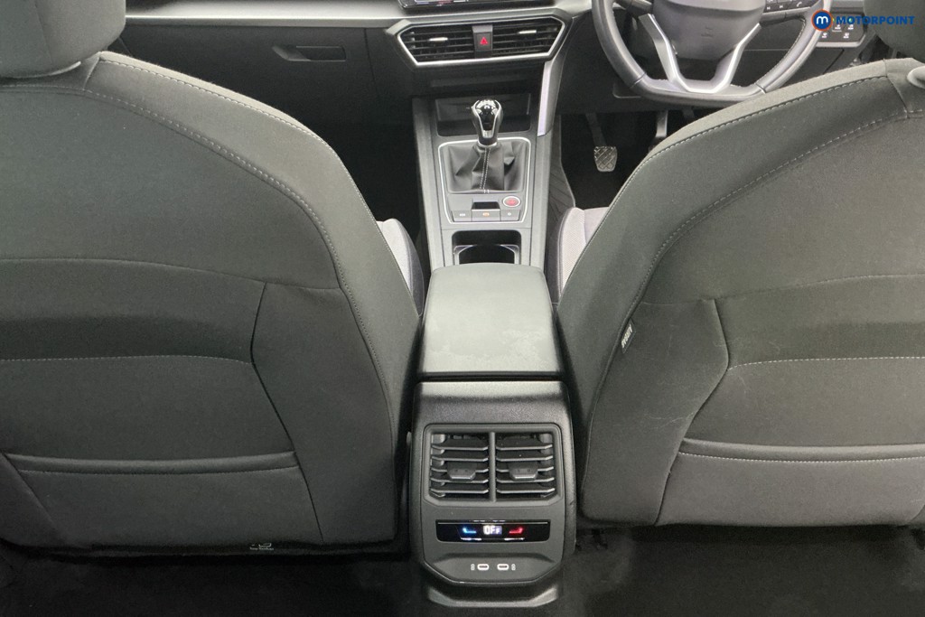 Seat Leon Se Dynamic Manual Petrol Hatchback - Stock Number (1596406) - 10th supplementary image