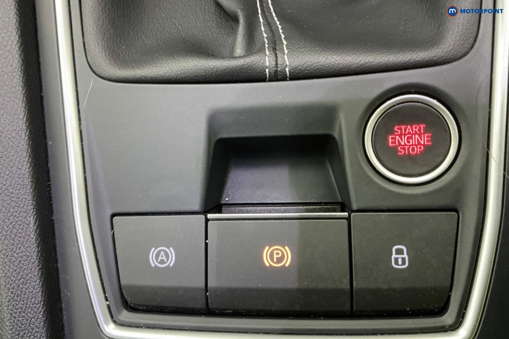 Seat Leon Se Dynamic Manual Petrol Hatchback - Stock Number (1596406) - 15th supplementary image