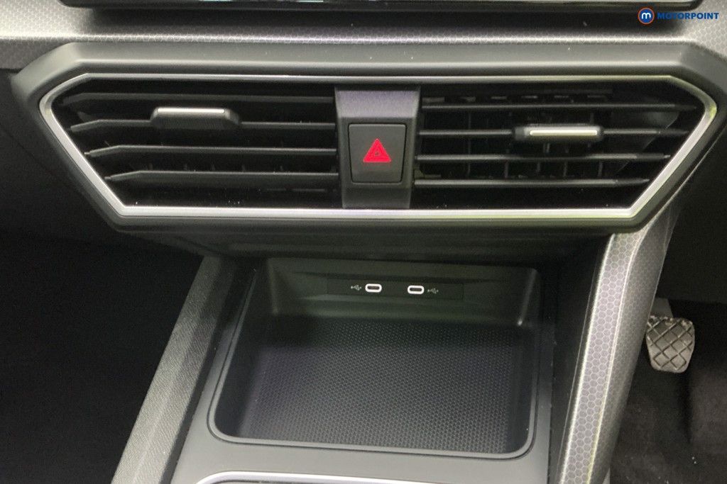 Seat Leon Se Dynamic Manual Petrol Hatchback - Stock Number (1596406) - 18th supplementary image