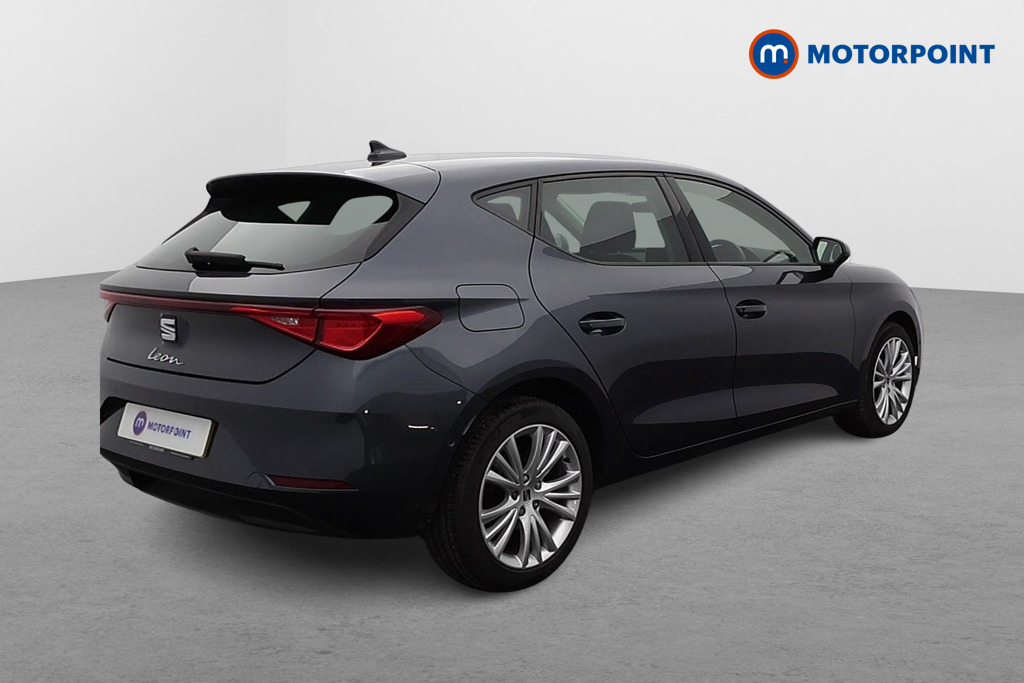 Seat Leon Se Dynamic Manual Petrol Hatchback - Stock Number (1596406) - Drivers side rear corner