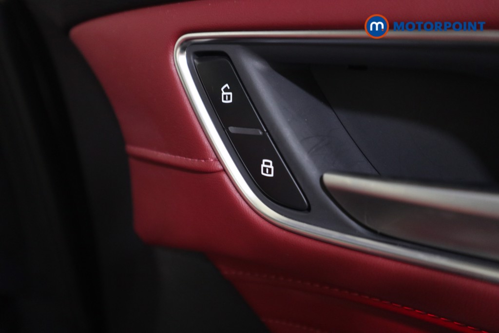 Mg Motor Uk HS Exclusive Automatic Petrol Plug-In Hybrid SUV - Stock Number (1596783) - 10th supplementary image