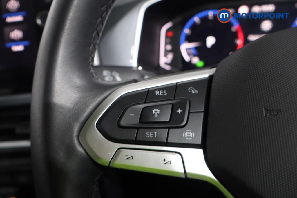 Volkswagen T-Roc Style Automatic Petrol SUV - Stock Number (1597491) - 6th supplementary image