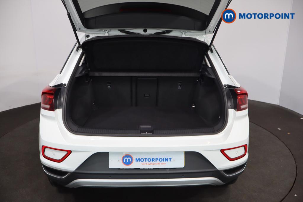 Volkswagen T-Roc Style Automatic Petrol SUV - Stock Number (1597491) - 17th supplementary image