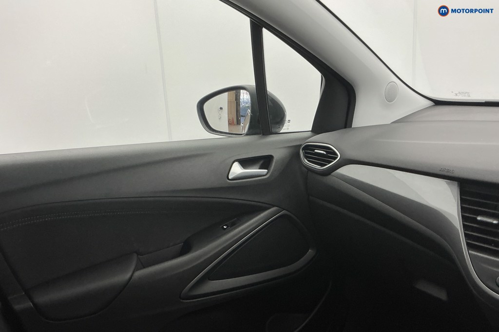 Vauxhall Crossland Ultimate Automatic Petrol SUV - Stock Number (1597806) - 17th supplementary image