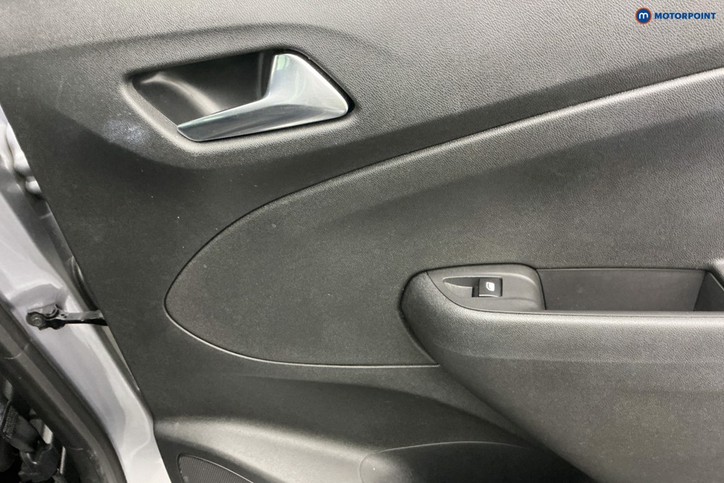 Vauxhall Crossland Ultimate Automatic Petrol SUV - Stock Number (1597806) - 24th supplementary image