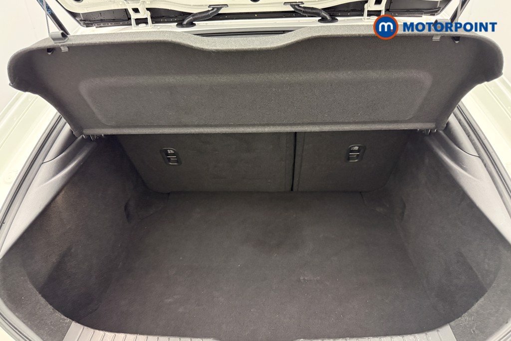 Mazda 3 Centre-Line Manual Petrol Hatchback - Stock Number (1597894) - 9th supplementary image