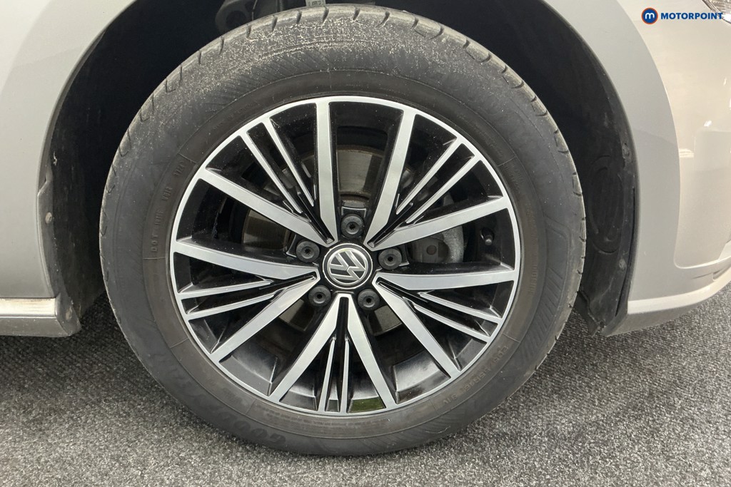 Volkswagen Golf SE Manual Petrol Hatchback - Stock Number (1598056) - 40th supplementary image